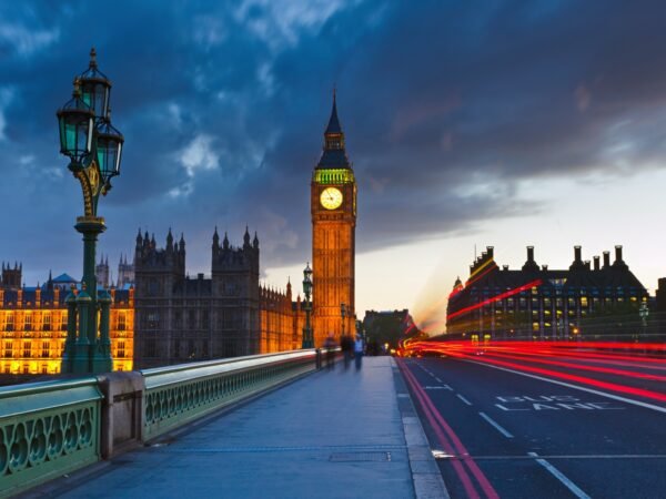 1600x1200-11 UK Trip Booking
